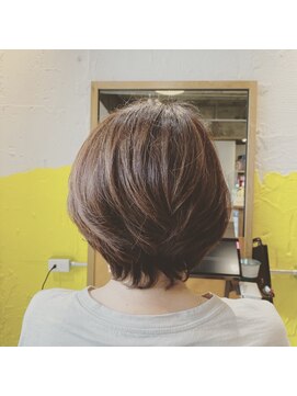 モハナ(m.ohana) 丸みのある洗練ショート