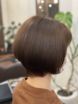 ディライズ(De-Rise)&nbsp;簡単スタイリング・つやつや透明感ショート