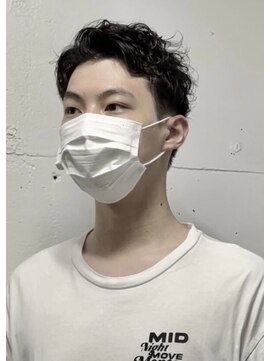 ジュネスゼロニ(JUNES 02) かきあげパーマ