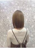 外国人風カラー　ベージュ