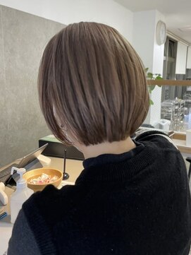 サンク 原宿 表参道(cinq) 前下がりボブミニボブナチュラルボブショートボブ20代前髪韓国