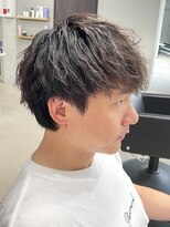 フイ メンズヘア ヨヨギ(Hui men's hair yoyogi) メンズ/アップバング/ツーブロックマッシュ/束感ショート