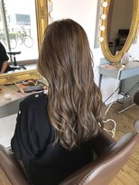 コワファースト 別府&nbsp;ナチュラルハイライト　ベージュブラウン