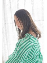 オジコロジ(ojiko.roji) ☆月曜日も営業☆【ojiko.】オトナ女性のツヤ感ロング