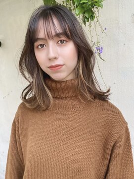 アトリエサニーデイ(atelier SUNNY DAY) ミディアムレイヤー/イヤリングカラー/イルミナカラー/前髪