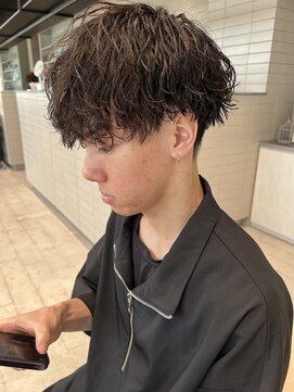 ロンド クラン 岡崎(Lond Clan) ツイストスパイラル_波巻きパーマ_波巻きスパイラル