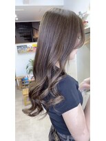 オリビアヘアー(OLIVIA HAIR) 赤みを抑えたオリーブグレージュカラー