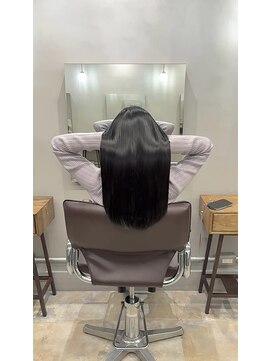 ラボアン 梅田店(lab.em.) 後ろ姿を艶髪美人へ