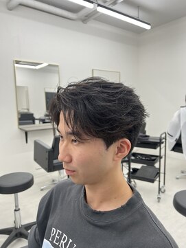 ステージ(STAGE) ダウンパーマ　フェザーショート　センターパート