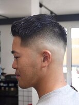 アストロ(ASTRO)&nbsp;スキンフェード×ショートレイヤー刈り上げショートメンズ