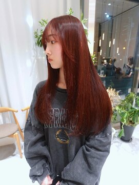 ガリカ 横浜(Gallica) 色持ち◎深みチェリーレッド×ストレートロング