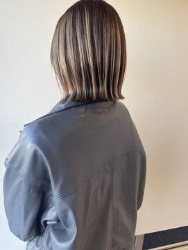 ヴァンカウンシル 伊那(VAN COUNCIL) プツッとシルエットがカッコ可愛い【タッセルボブ】