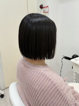 アルターシェリー(aL-ter che'rie) 黒髪/クラゲヘアー/オリーブグレー/小顔/ココアベージュ/新籾