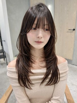 ナナローネス(nana loness) ワンカールでふわっと動くレイヤーとまろやかブラウン