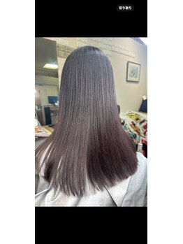 ヘアーデザイン アイリス(hair desigh Airs)の写真/30代からの髪質改善が大好評★30代からの予防髪質改善年代、40代、50代もうねらずパサつかず。綺麗な髪に。