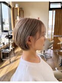 【シルバーベージュ×大人ショート】