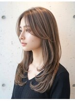 ウィールール 栄町店(WE RULE)&nbsp;韓国風くびれミディ透明感ミルクティーベージュレイヤー夏カラー