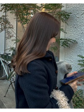 ラベストオイケ(LOVEST OIKE) 光に透ける柔らかなショコラベージュ/20代