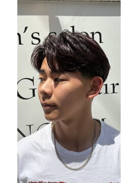 キングオブヘア バイ ノイズ 梅田茶屋町店(KING of hair by NOISM) *NOISMフェザーパーマセンターパートツーブロックマッシュ