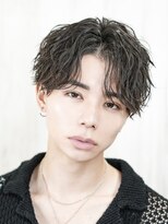 ベーア(Bar)&nbsp;センターパートシャドウパーマ波巻きパーマ刈り上げツーブロック