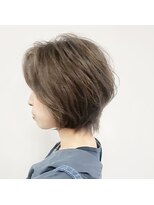 ゴーラウンド ヘアーサロン(go round hair salon) マットグレージュショート。