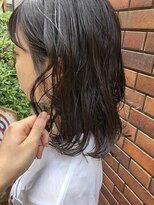 ウィーク 梅田(UiiC)&nbsp;夏に向けての透明感☆涼しげオリーブ【uiic rira style】