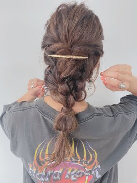 ルービック 京橋(Rubik's) 編みおろしヘアアレンジ/カジュアル/二次会