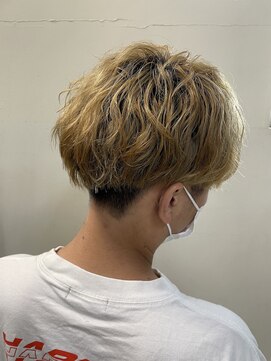 ピエドプールポッシュ(PiED DE POULE POCHE) ハイトーン×パーマ×メンズ