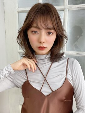 アリュウル 表参道(ALLURE) カジュアルで可愛いくびれミディ 顔まわりカット レイヤーカット
