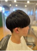 スキンフェード/アップバング/コンマヘア/茗荷谷<理容室>