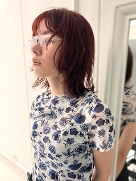 シティ(sity.) レッドカラー　暖色系カラー　ウルフショート　レイヤーカット