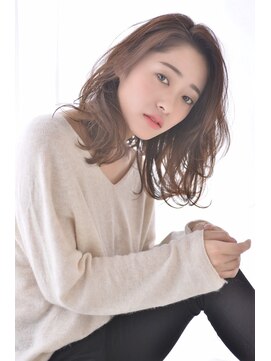 ラニウ(La Niu) エアリーカール×かきあげバング