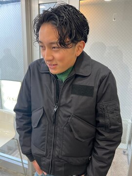 ジーナ オモテサンドウ(XENA) ゆるくお洒落なニュアンスパーマ