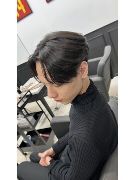 メンズラピス 栄店(Men's Lapis) 韓国センターパート刈り上げなしダウンパーママッシュ