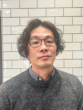 ミスターマウントロックバーバーショップ(MR.MT.ROCK BARBER SHOP) ミディアムパーマ