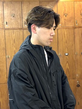 レーヴス(REVES) 毛流れセンターパート