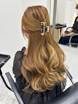 リゼル ユア 渋谷(RISEL YUA) 『ブリーチなし』カラーで最大限明るめベージュカラー