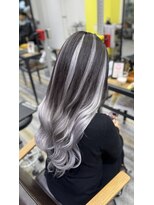 アフューズバイストゥー(Vfuse by StueW)&nbsp;高校生達必見！地毛を染めずにエクステで冬を楽しもう^_^