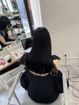 アウラ 近鉄八尾駅前店(Aura) 艶感ロングストレート