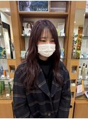 暗めピンクベージュ