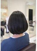 大人上品ショートボブ