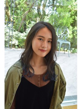 ビーワールド(B WORLD) グラデーション ナチュラルロング 【 藤枝/髪質改善/カラー】