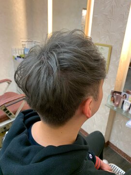 エスエムアールツー(SMR2) 深みと透け感に！躍動すろ鼓動♪グレーパール★