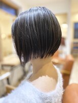 エン(enn)&nbsp;【enn】前下がり×ショートボブ