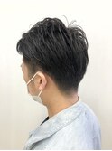ショート　マッシュ　ショートボブ　HEADS 市川　学割　イルミナ