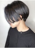 【モリオ原宿】黒髪ハンサムショートインナーカラーブルー