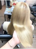 ハイトーンカラー×ホワイトベージュ/大船/大船駅/ケアブリーチ
