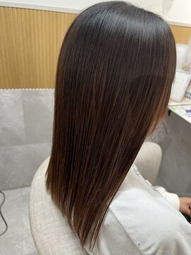 トゥーリ 長崎住吉店(tuuli) 艶髪ストレート