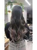 ブラック×シルバーグレージュ
