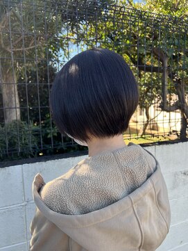 スロウ(slow) ショートボブ